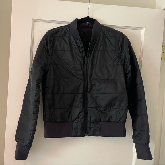 Lululemon Reversible Insulated Bomber Jacket - Picture 5 of 13